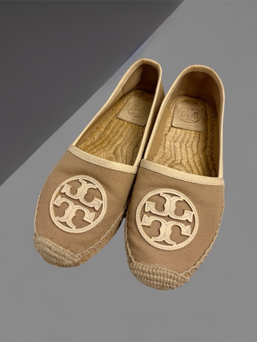 Tory Burch Beige/Tan Canvas Logo Espadrilles